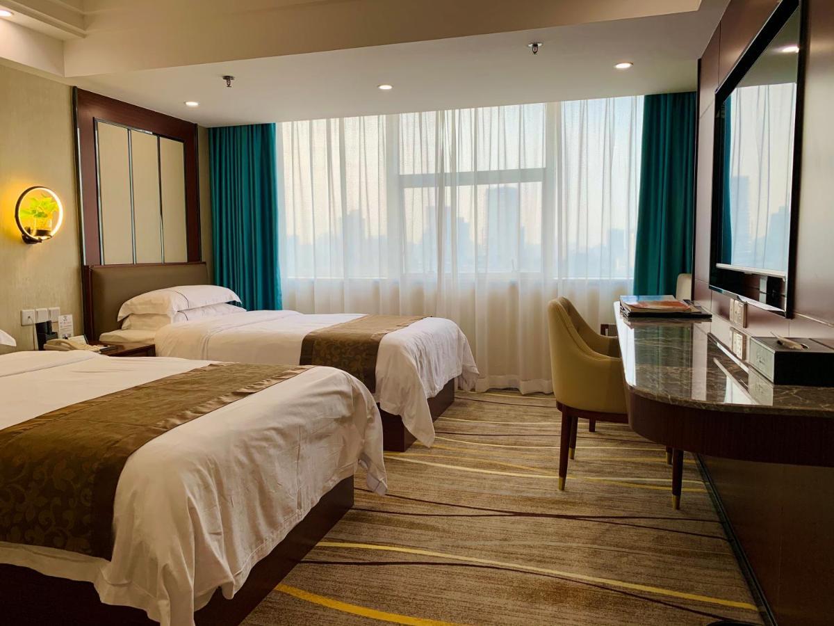 Skyline Plaza Hotel גואנגג'ואו מראה חיצוני תמונה