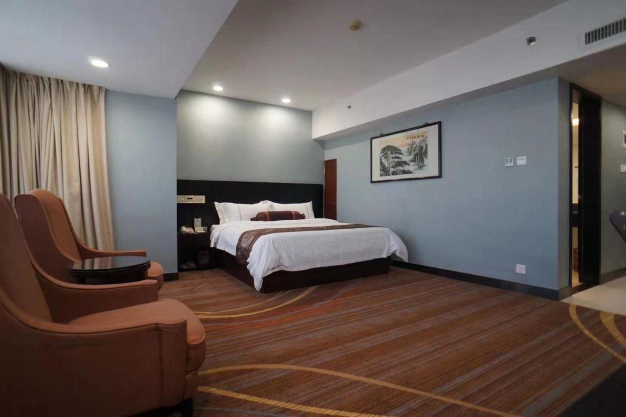Skyline Plaza Hotel גואנגג'ואו מראה חיצוני תמונה