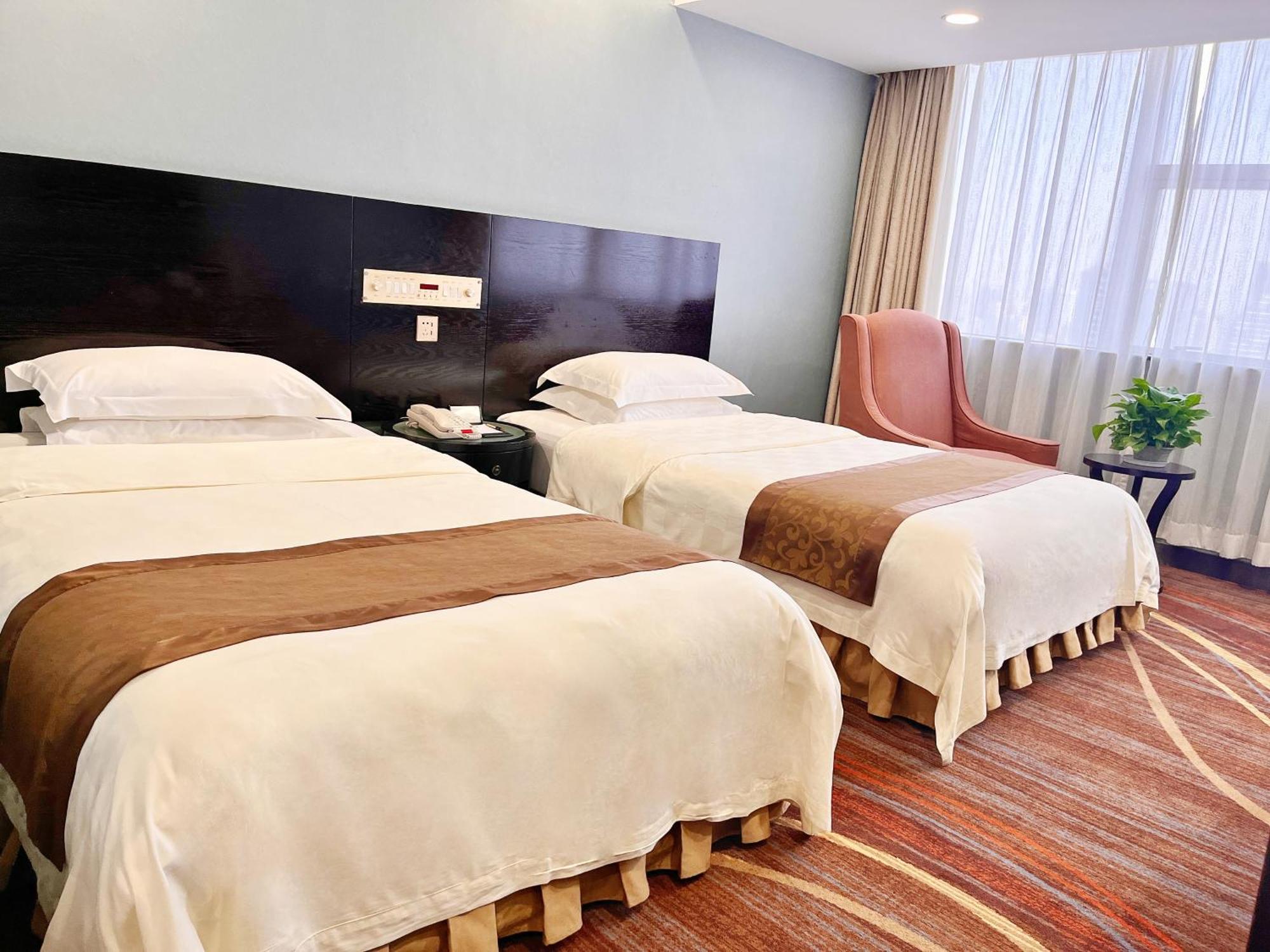 Skyline Plaza Hotel גואנגג'ואו מראה חיצוני תמונה
